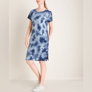Chicos Zenergy 2 Star TIeDye Blue Sweat Shirt Dress PKTS Short Sleeve Cotton